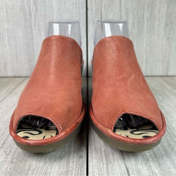 Fly London Wony Clay Brown Leather Heeled Mule Clog Shoe Womens Size 10 EUR 41 - Picture 5 of 10